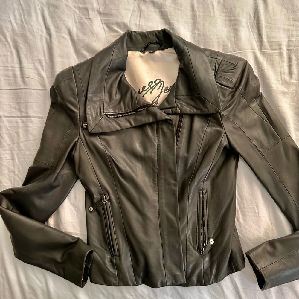 Guess black leather jacket. XS - Picture 3 of 12
